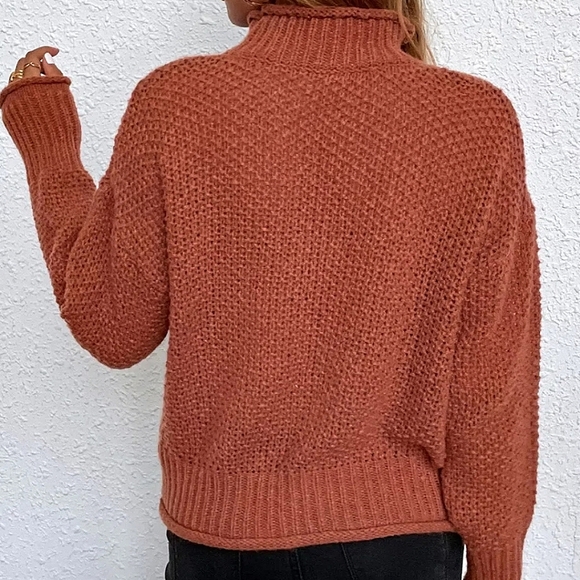 Women's Fall Winter Sweater. - Picture 6 of 6